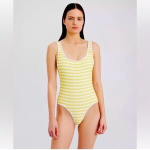 NWT Solid & Striped
Anne-Marie Ribbed One Piece Lemon stripe